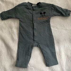 Disney baby 0-3 month romper